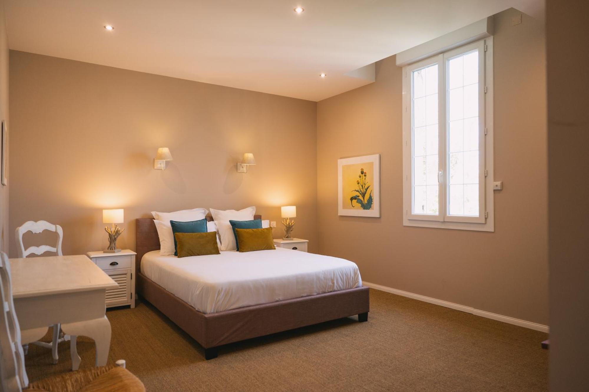 De La Treille - D'hotes Bed & Breakfast Avignone